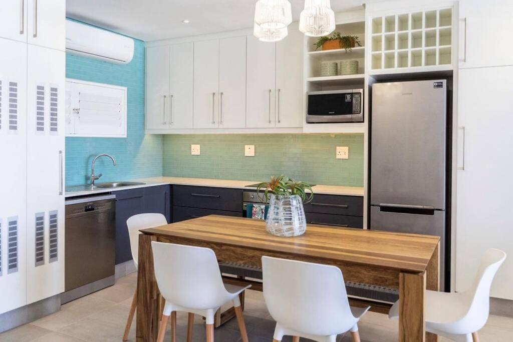 Waterfront Getaway, 2 Bedroom Seaside Bliss Umdloti Εξωτερικό φωτογραφία